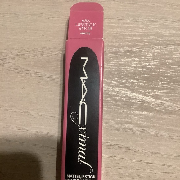 MAC Cosmetics Lip Liner - Snob Matte Pink - Picture 1 of 2